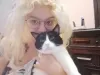 Gatos para adotar: com a Maria Clara, foi amor à primeira vista e ela já levou o Jorginho para casa